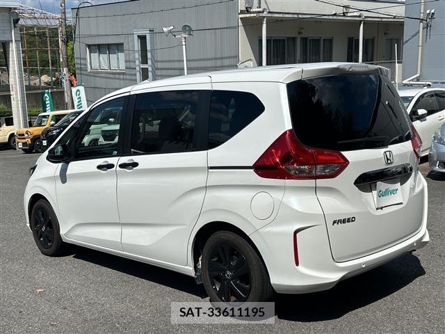 Honda FREED 2022 8716397-4