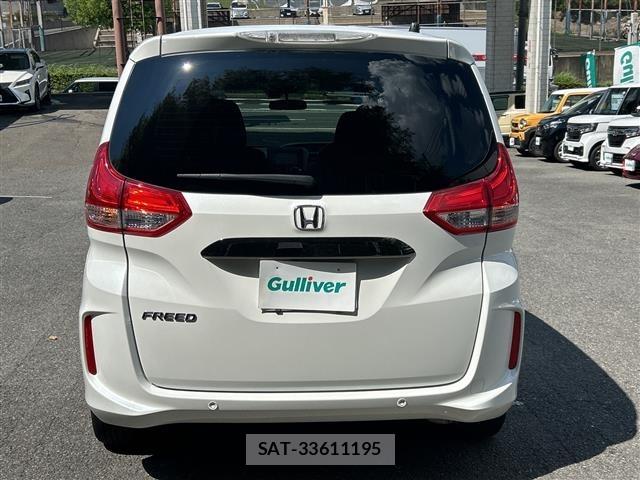 Honda FREED 2022 8716397-6