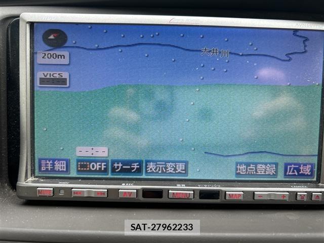 Toyota ISIS 2009 8787798-19