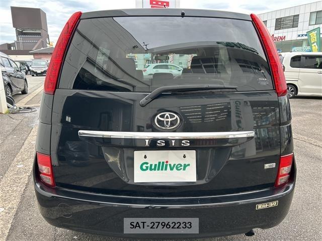 Toyota ISIS 2009 8787798-4
