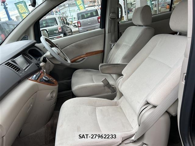 Toyota ISIS 2009 8787798-8