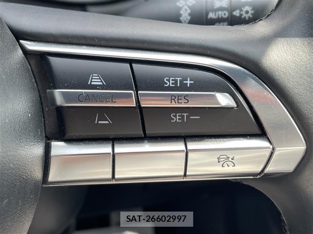 Mazda MAZDA3 2022 8710128-17