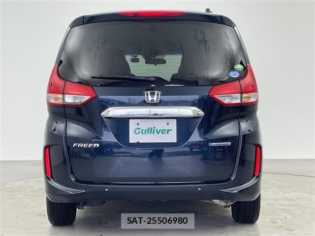 Honda FREED 2021 8716398-4