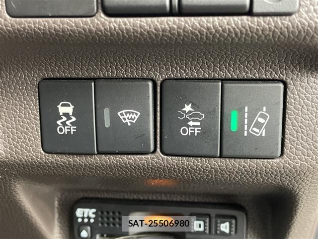 Honda FREED 2021 8716398-7
