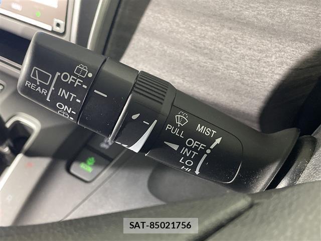 Honda FREED 2022 8716402-12