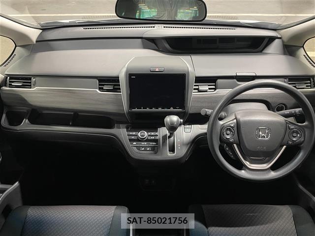 Honda FREED 2022 8716402-4