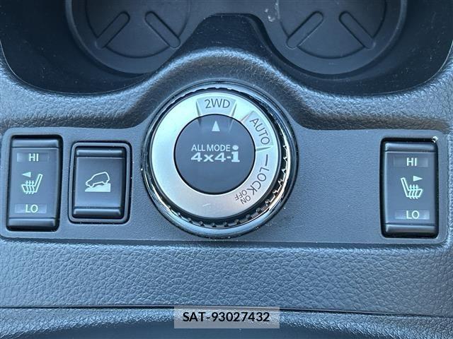 Nissan X-TRAIL 2015 8929927-1