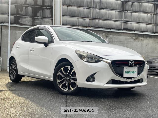 Mazda DEMIO 2015 8908182-0