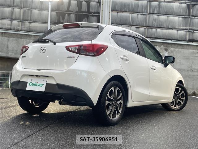 Mazda DEMIO 2015 8908182-6