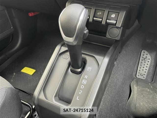 Suzuki JIMNY 2024 8932998-9