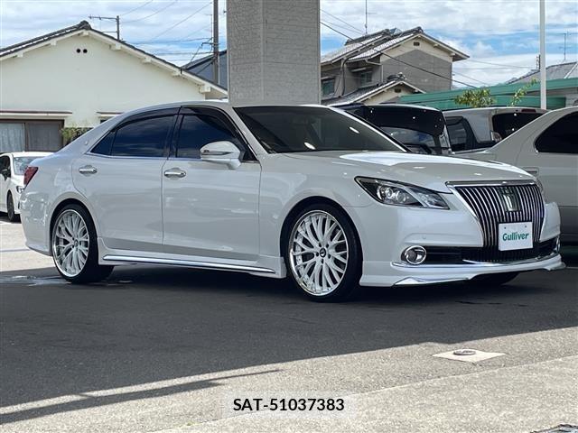 Toyota CROWN MAJESTA 2013 8784767-0