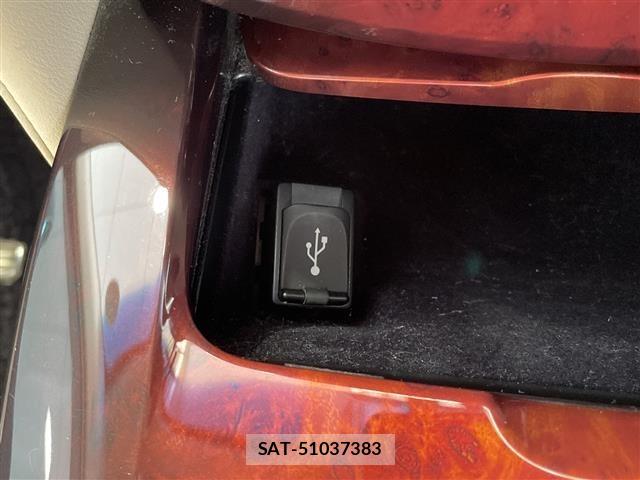 Toyota CROWN MAJESTA 2013 8784767-11
