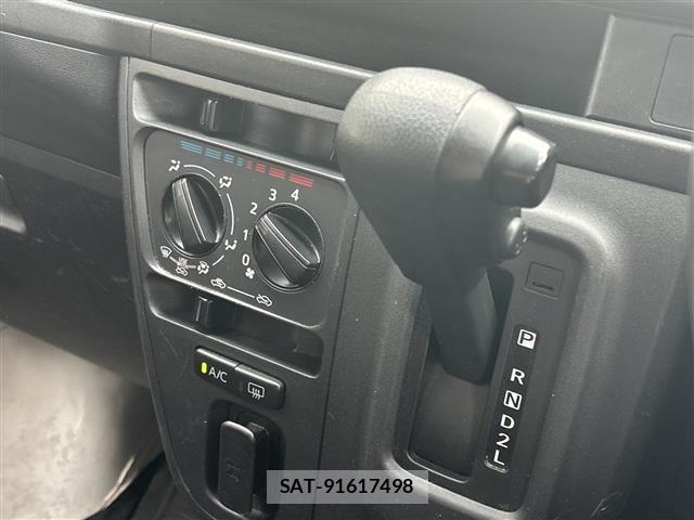 Daihatsu HIJET VAN 2021 8858687-19