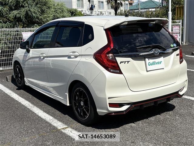 Honda FIT 2017 8922230-13