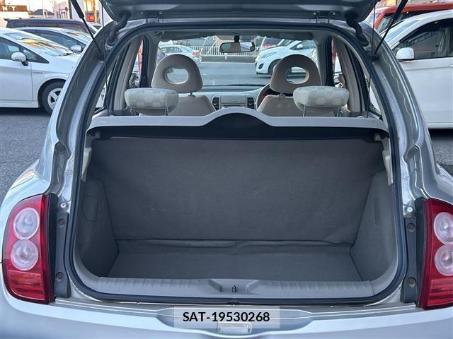 Nissan MARCH 2002 8915478-2