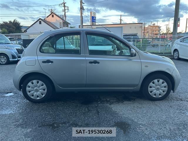 Nissan MARCH 2002 8915478-3