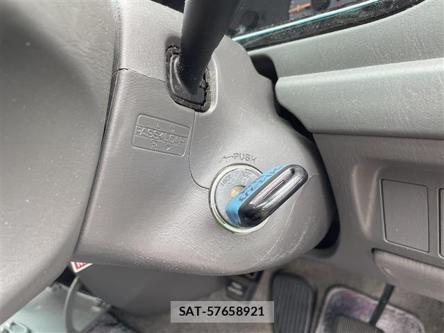 Toyota LITEACE NOAH 2000 8783363-8