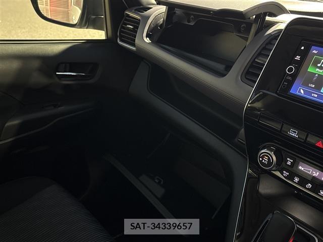 Nissan SERENA 2022 8928203-2