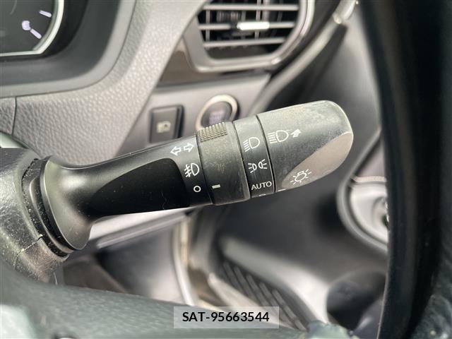 Toyota ESQUIRE 2015 8716770-11