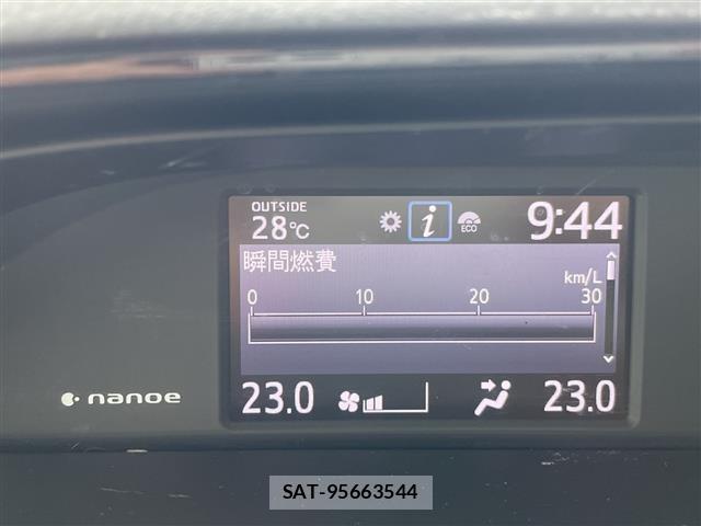 Toyota ESQUIRE 2015 8716770-18