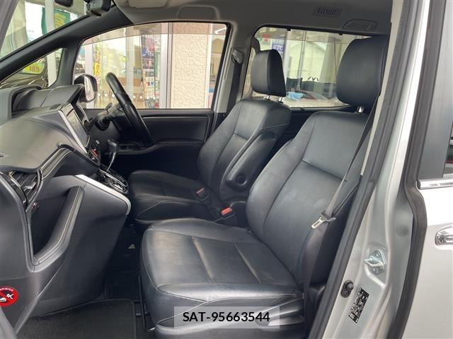 Toyota ESQUIRE 2015 8716770-4