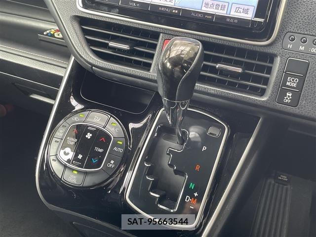 Toyota ESQUIRE 2015 8716770-5