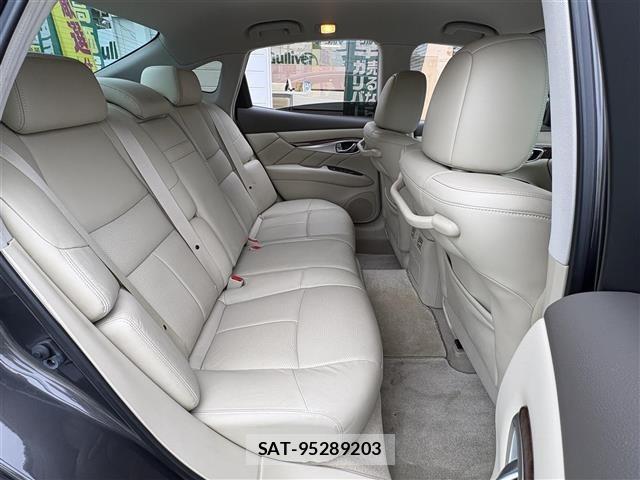 Nissan FUGA 2014 8695765-10