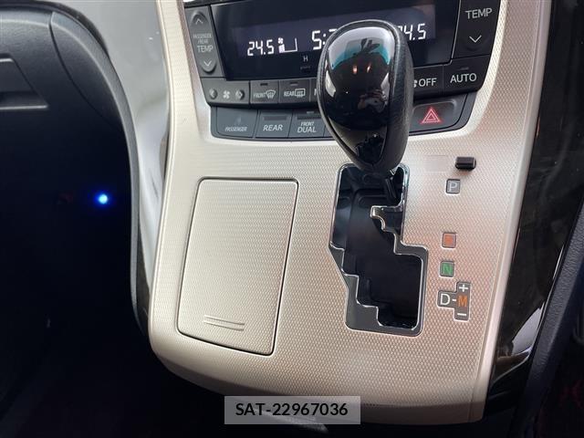 Toyota VELLFIRE 2014 8905430-11