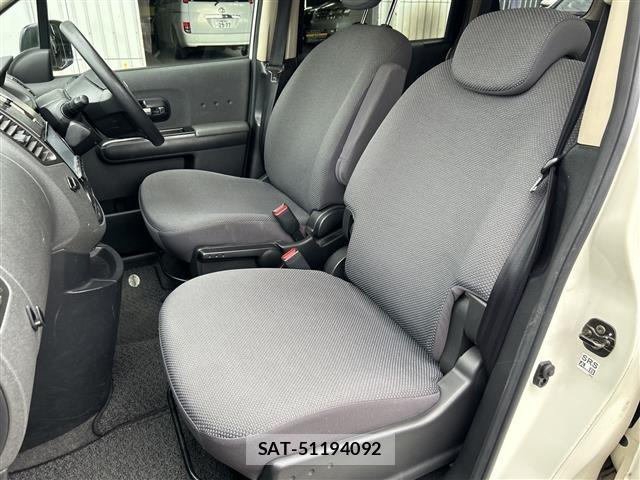 Nissan LAFESTA 2005 8821258-10