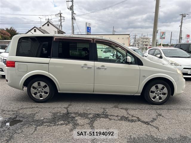 Nissan LAFESTA 2005 8821258-19