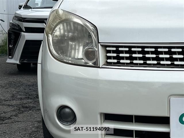 Nissan LAFESTA 2005 8821258-21
