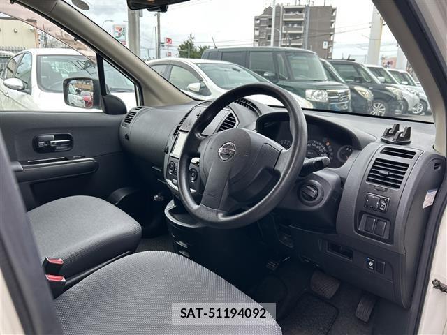 Nissan LAFESTA 2005 8821258-7