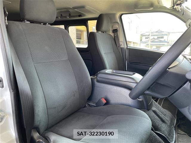 Toyota HIACE VAN 2022 8698144-15