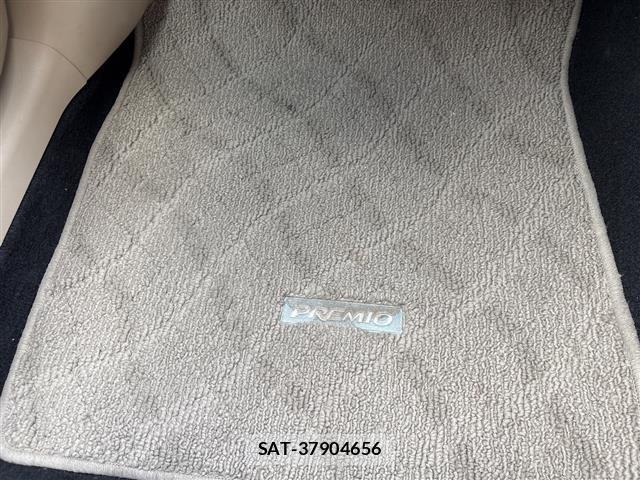 Toyota PREMIO 2013 8700775-7