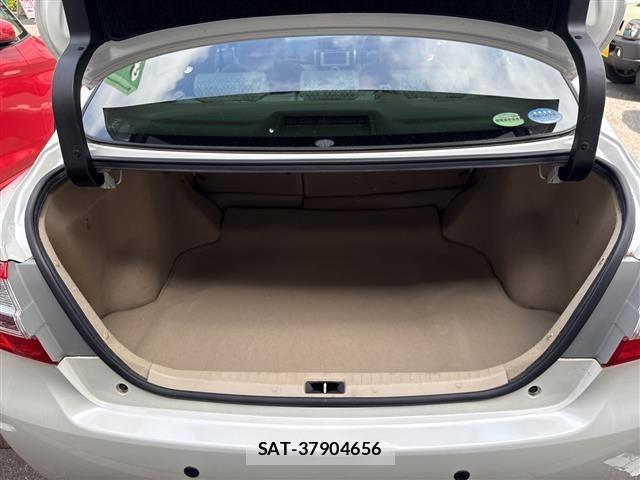 Toyota PREMIO 2013 8700775-9