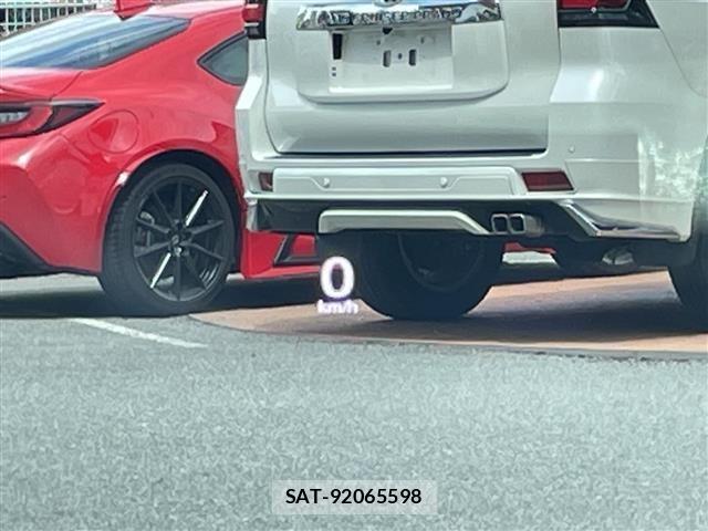 Mazda MAZDA3 2019 8909362-10