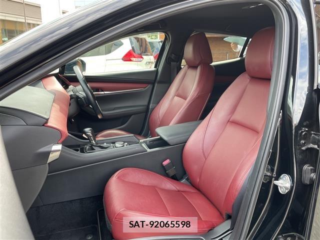 Mazda MAZDA3 2019 8909362-2