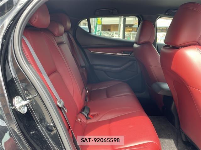 Mazda MAZDA3 2019 8909362-4