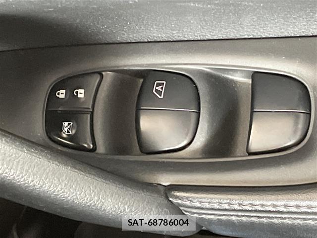 Nissan X-TRAIL 2018 8929936-6