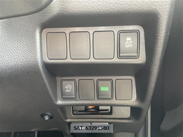 Nissan X-TRAIL 2016 8762798-3
