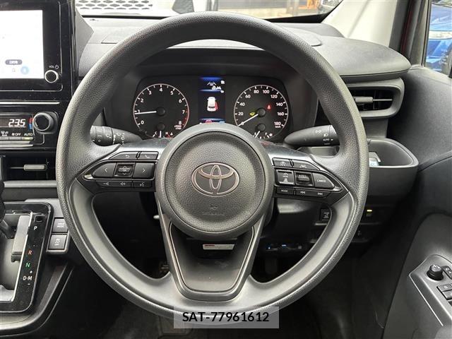 Toyota SIENTA 2025 8671858-9