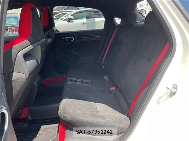 Honda CIVIC 2025 8677460-11