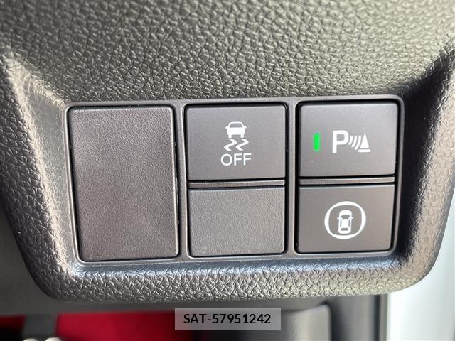 Honda CIVIC 2025 8677460-19