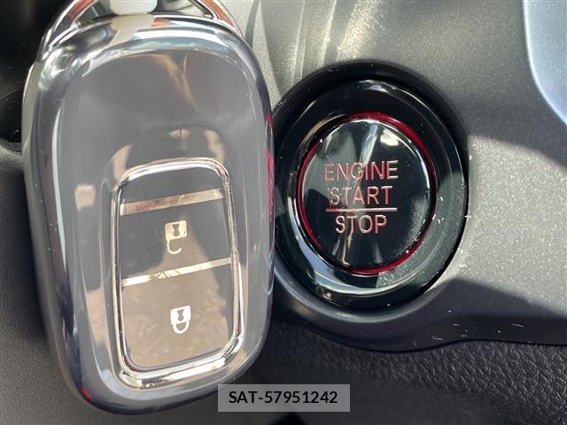 Honda CIVIC 2025 8677460-7