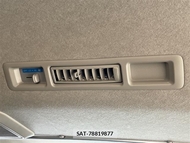 Toyota HIACE VAN 2015 8870305-8