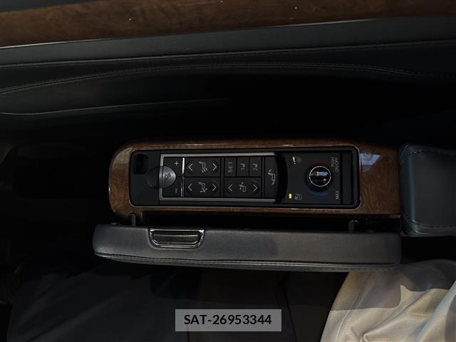 Toyota VELLFIRE 2015 8905446-12