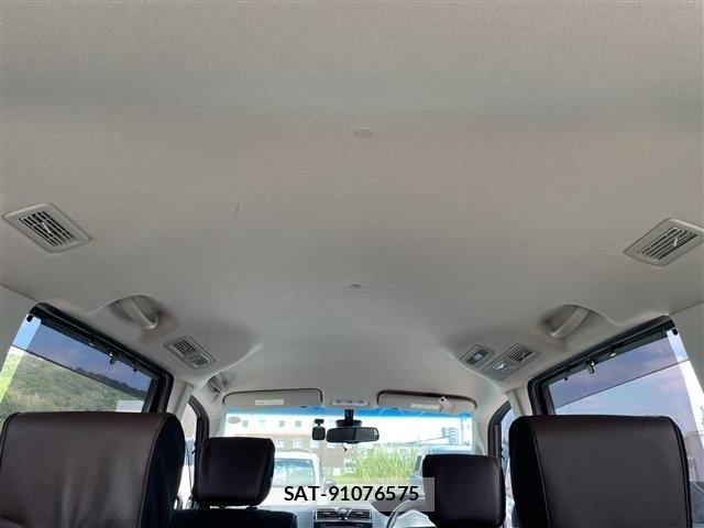 Nissan SERENA 2015 8672263-11