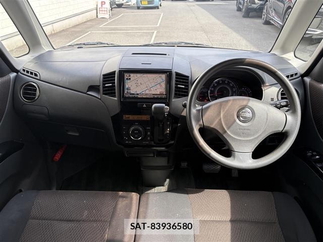 Nissan ROOX 2010 8723929-3