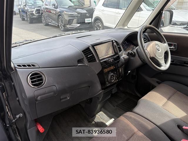 Nissan ROOX 2010 8723929-7
