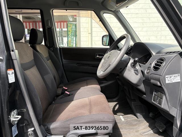 Nissan ROOX 2010 8723929-8